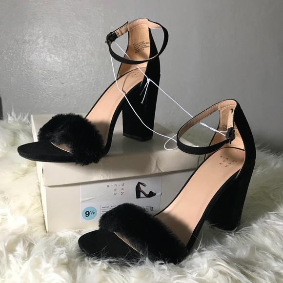 ladies block heel sandals